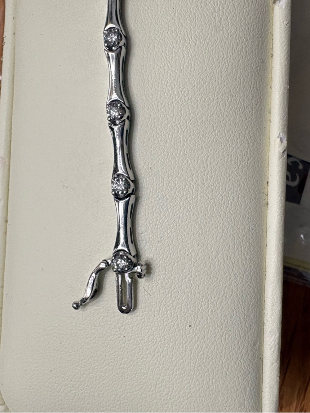Jared 10K White Gold tennis bracelet 1ct tw. - Picture 6 of 7